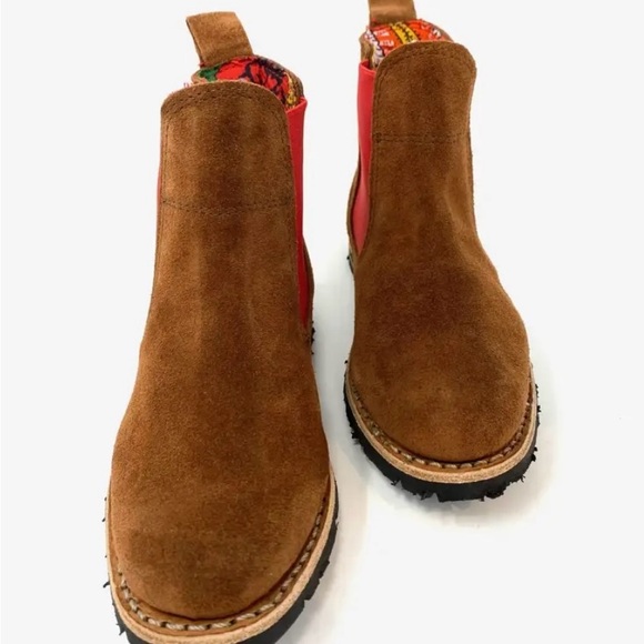 Suede boots - Picture 3 of 6